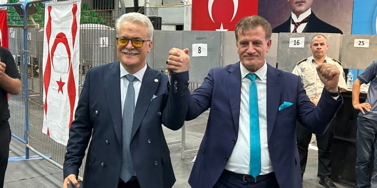 Atalay:Partinin yeniden doğuşu için herkese büyük görev düşüyor