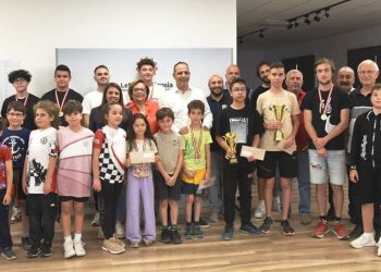 ‘Burhan Yetkili Anı Satranç Turnuvası’nda ödüller verildi