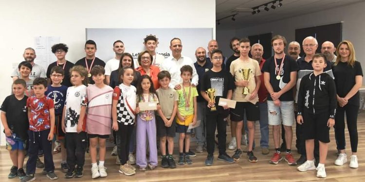 ‘Burhan Yetkili Anı Satranç Turnuvası’nda ödüller verildi