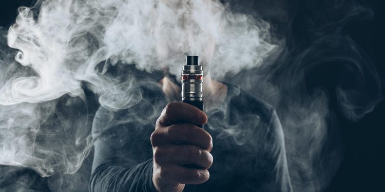 Elektronik sigara kullanan gençlerin idrarında uranyum ve kurşun bulundu