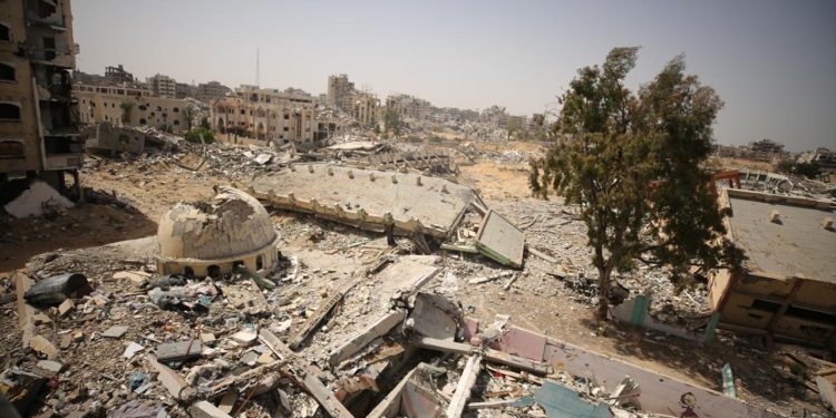 Arap ülkeleri Gazze'de ateşkes çağrısı yaptı