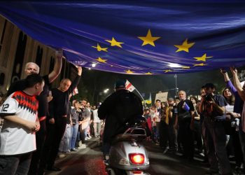 Gürcistan'da yasa tasarısı karşıtı gösteride arbede yaşandı