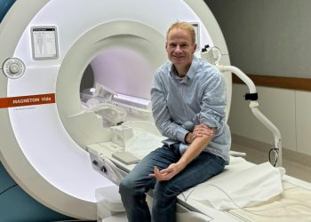 Avustralyalı doktor, beyin kanserini kendi çalışmasıyla tedavi etti