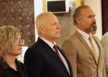 Töre,İsmet Kotak Semineri’nin açılışına katıldı