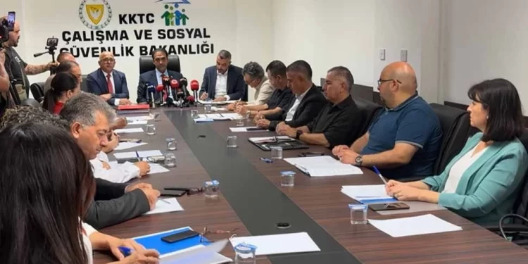 Asgari Ücret Saptama Komisyonu toplandı