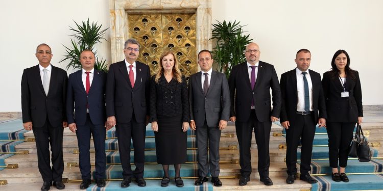 Meclis Komitesi heyeti TBMM AB Uyum Komisyonu ile görüştü