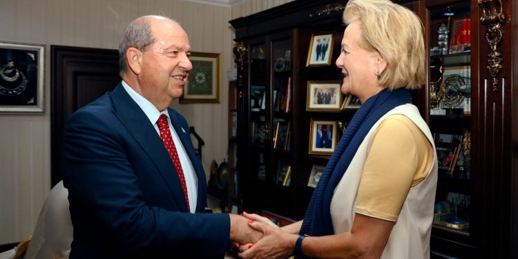 Cumhurbaşkanı Tatar, AB Dış İlişkiler Servisi Genel Direktörü Eichorst’u kabul etti