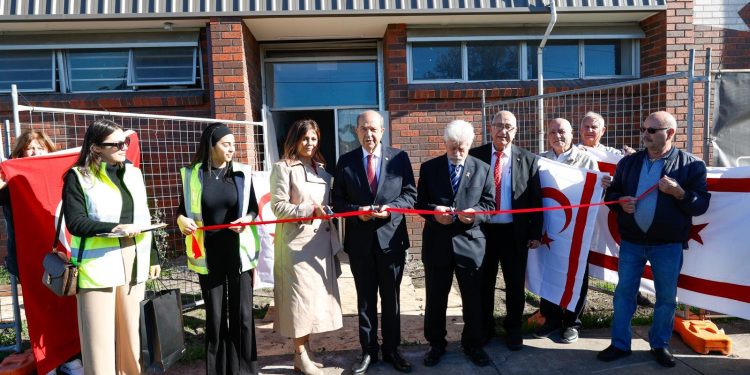 Cumhurbaşkanı Tatar, Victoria’da yenilenen Kuzey Kıbrıs Türk Toplum Merkezi binasının sembolik açılışına katıldı