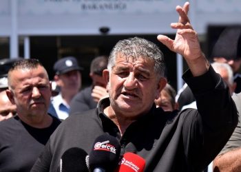 Naimoğulları:Araçlarımızı çektik.. Bakanlar Kurulu’ndan çıkacak sonuca göre hareket edeceğiz