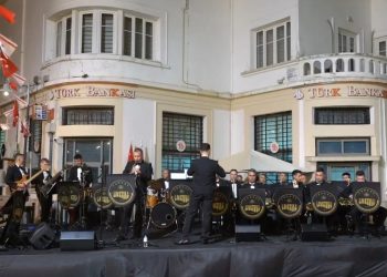 Türk Armoni Yıldızları Orkestrası Girne ve Lefkoşa’da konserler verdi