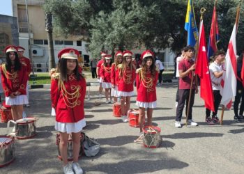 19 Mayıs Atatürk’ü Anma Gençlik ve Spor Bayramı  dolayısıyla tüm ilçelerde törenler düzenlendi