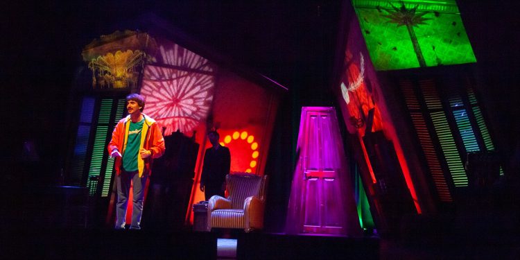 Kıbrıs Tiyatro Festivali’nde “Uçurtmanın Kuyruğu” sahnelendi