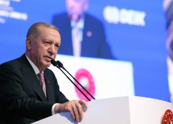 Erdoğan: “Ticaret ve diplomasi alanında İsrail üzerindeki baskıyı sürdüreceğiz”