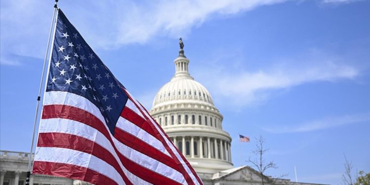 88 Demokrat üye Biden'a İsrail çağrısı