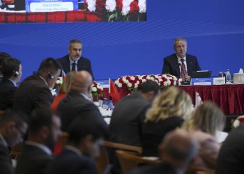 Akar:” Kıbrıs bizim milli meselemizdir”