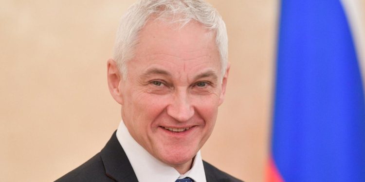 Putin, Savunma Bakanlığına Belousov'u önerdi