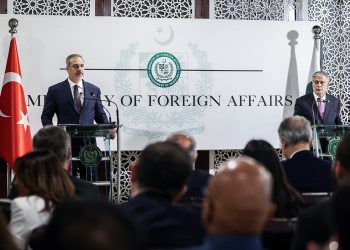 Pakistan Dışişleri Bakanı Dar: “Pakistan, KKTC’deki Türk halkının desteklenmesi için elinden geleni yapıyor”