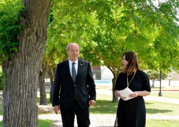 Tatar:Doğrudan uçuş, temas ve ticaret konularında açılım yapabilseydi belki masaya oturulabilirdi