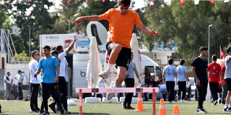 Yusuf Kaptan’da “Atatürk’ün Gençleri Yarışıyor” etkinliği başladı
