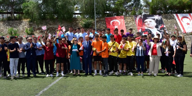 “Atatürk’ün Gençleri Yarışıyor” etkinliğinin ödül töreni yapıldı