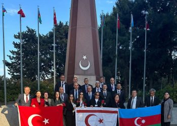 Şehit Aileleri ve Malül Gaziler Derneği heyeti, Azerbaycan’da temaslarda bulunuyor