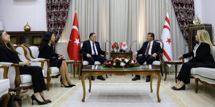 Başbakan Üstel:3 devlet tek millet olarak her platformda bir arada olmalıyız