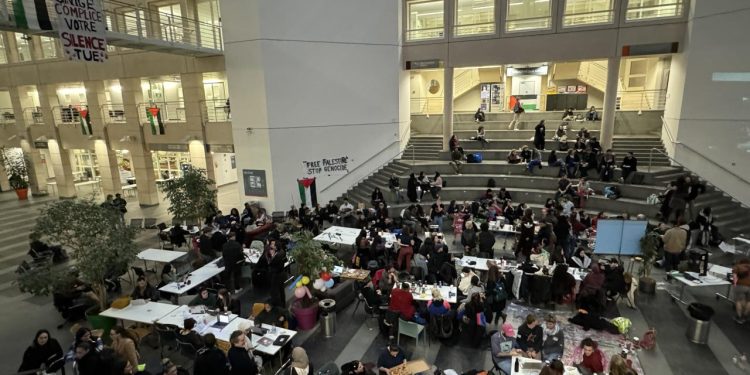 Filistin'e destek gösterileri Cenevre ve Zürih üniversitelerine yayıldı