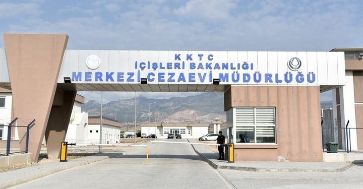 Cezaevindeki grev kaldırıldı