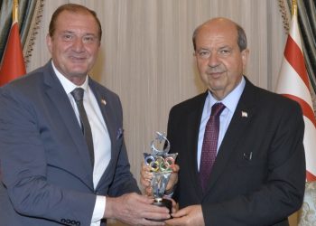 Cumhurbaşkanı Tatar,  TC Taekwondo Federasyonu Başkanı Prof. Dr. Metin Şahin’i kabul etti.