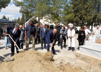 Büyükelçi Feyzioğlu’dan şehit Fuat Niyazi paylaşımı: Yaşananları unutmak gelecekten vazgeçmek olur