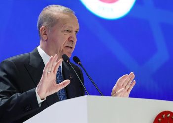 Erdoğan: Üzerinden değil 64 sene asırlar bile geçse darbecileri unutmayacağız ve affetmeyeceğiz