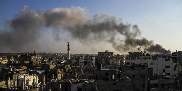 Arap ve Avrupalı bakanlar, Gazze'ye yönelik saldırıların sona ermesi konusunda mutabık