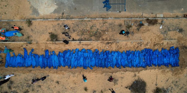 Hamas: İsrail Gazze'deki saldırılarını genişleterek soykırımda ısrarcı