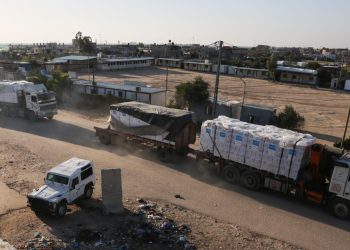 Gazze'deki hükümet ABD ve İsrail'in 'yardım tırı' iddiasını yalanladı