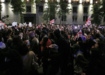 Gürcistan'da tartışmalı yasa tasarısı protesto ediliyor