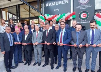 HAK-İŞ Konfederasyonu, KKTC’de temsilcilik açtı