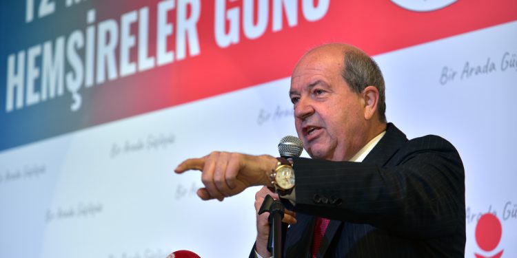 Cumhurbaşkanı Tatar, 12 Mayıs Dünya Hemşireler Günü etkinliğinde konuştu: “Eşitlik temelinde bir anlaşmaya varız”