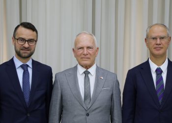 Meclis Başkanı Töre, AP milletvekili Poreba’yı kabul etti