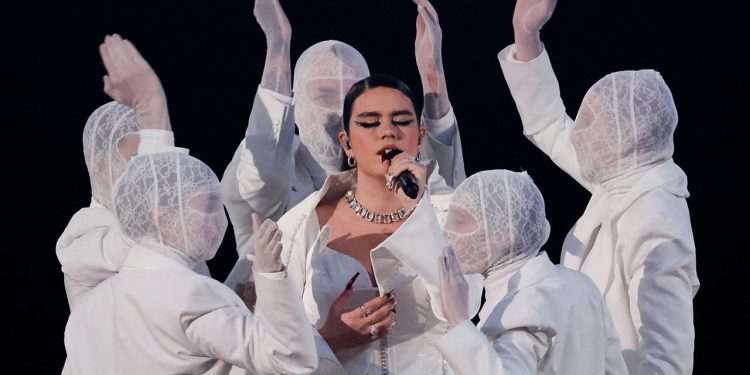 Eurovision finalinde İrlanda ve Portekiz temsilcilerinden Filistin'e destek mesajı