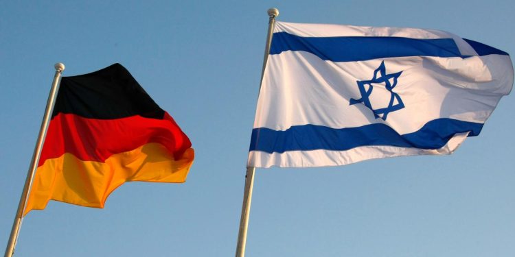 Alman hükümeti, İsrail'e silah sevkiyatını durdurma konusunu istişare ediyor