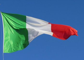 İtalya'da öğrenciler Filistin'e destek için çadır kurdu