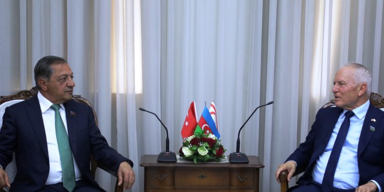 Meclis Başkanı Töre, Türkiye – Azerbaycan, Türkiye – KKTC ve Azerbaycan – KKTC Parlamentolar Arası Dostluk Grupları heyetini kabul etti