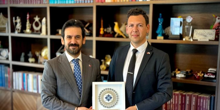 TC Kültür ve Turizm Bakan Yardımcısı Mumcu, KKTC Opera ve Bale Koordinasyon Merkezi Sorumlusu Töre’yi kabul etti