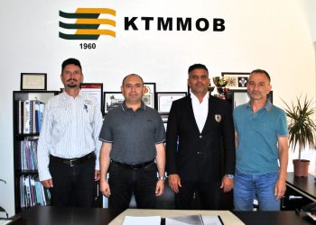 LAÇ Belediyesi Başkanı Ataser, KTMMOB Genel Başkanı Aysal’ı ziyaret etti