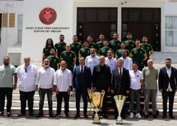 Başbakan Üstel, Mağusa Türk Gücü’nü kabulünde konuştu: Hükümetimiz sporun her alanına katkı koyuyor