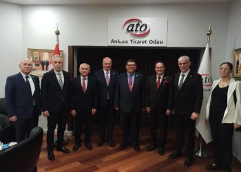 Maliye Bakanı Berova Ankara Ticaret Odası’nı ziyaret etti