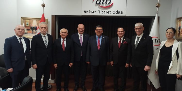 Maliye Bakanı Berova Ankara Ticaret Odası’nı ziyaret etti