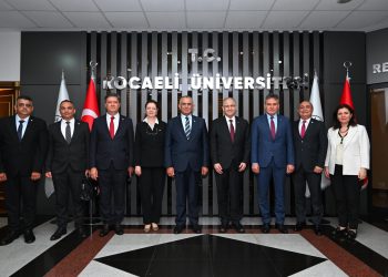 Milli Eğitim Bakanı Çavuşoğlu, Kocaeli Üniversitesi’ni ziyaret etti