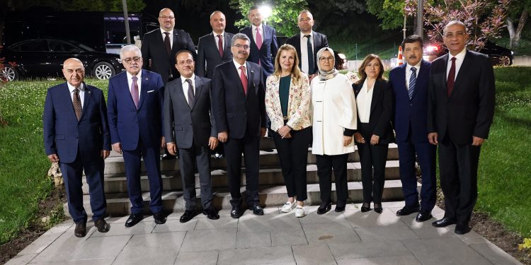 Meclis heyeti TC-KKTC Dostluk Grubu ile bir araya geldi