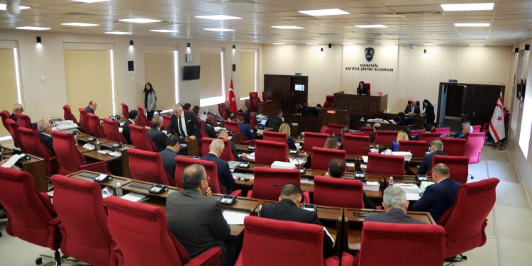 Meclis Genel Kurulu tamamlandı… Pahalılık, müzakereler ve diploma soruşturmaları ele alındı